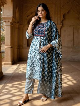 Rangita - Grey Rayon Embroidered Kurta with Pant and Dupatta
