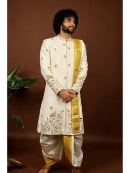 HILO DESIGN - Off White Oro Sherwani with Trouser and Kanduva