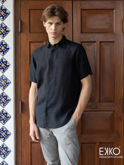 EKKO - Men Black Relaxed Fit Linen Casual Shirt
