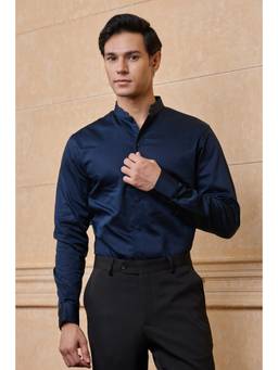 TASVA - Men Navy Solid Casual Shirt