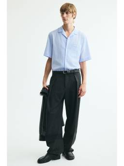 H&M - Men Blue Relaxed Fit Resort Shirt
