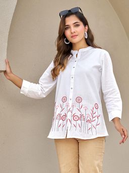 KAFTANIZE - White Base Dusty Rose Placement Floral Embroidered Short Kurti