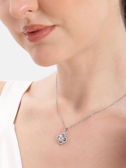 Estele - Rhodium Plated Clover Pendant