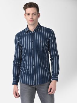 CRIMSOUNE CLUB - Men Navy Blue Striped Shirt