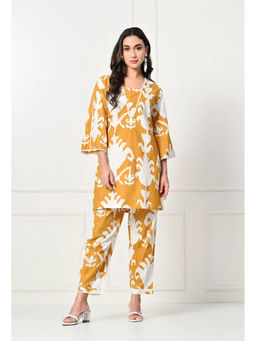 Laado - Mustard Pure Cotton Ikkat Print Kurta with Salwar (Set of 2)