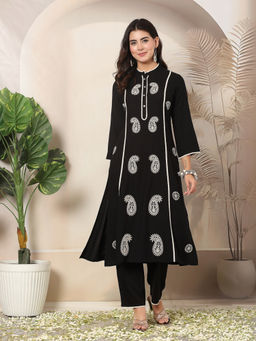 Nayam by lakshita - Black Embroidered Mandarin Collar A-Line Kurta and Pant (Set of 2)
