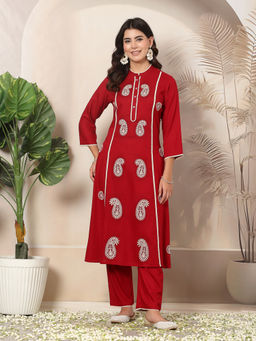 Nayam by lakshita - Embroidered Mandarin Collar A-Line Kurta and Pant (Set of 2)