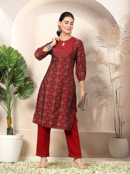 Nayam by lakshita - Maroon Sequinned Yoke Round Neck Straight Kurta and Pant (Set of 2)