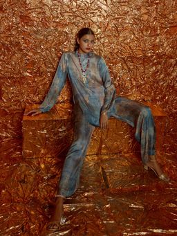 Nirmooha - Printed Chiffon Co-ord Set Kurta (Set of 2)