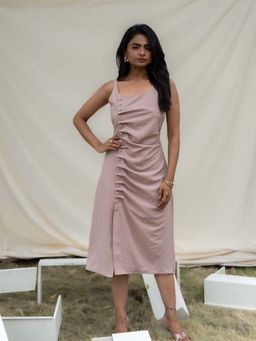 BILANG - Blush Tuck Solid Dress