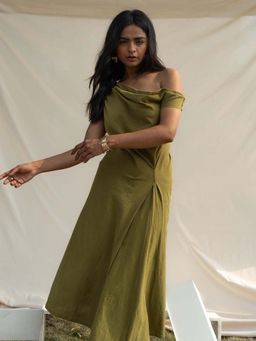 BILANG - Olive Drop Solid Dress