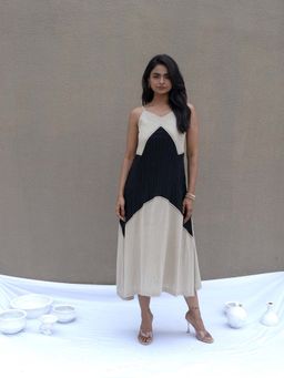 BILANG - Beige Noir A-Line Dress
