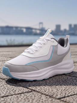 AVANT - White Round Toe Pu Pair Of Running Shoes