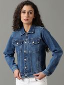 Navy Blue color option, Currently selected