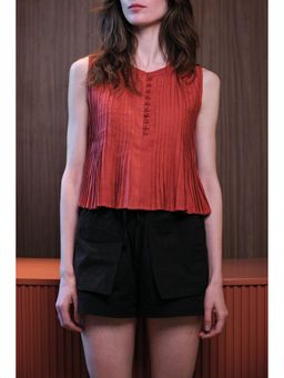 Virgio - Red Solid Linen Sleeveless Top with Pintuck Detail for Women