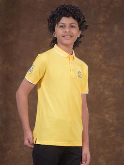 CRIMSOUNE CLUB - Boys Yellow Typographic Print Polo T-Shirt