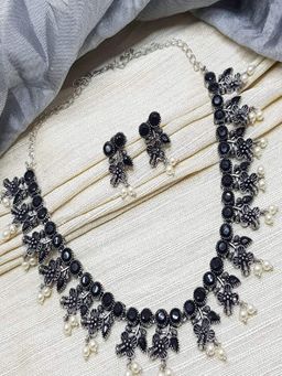 GRIIHAM - Silver Oxidised Necklace Set