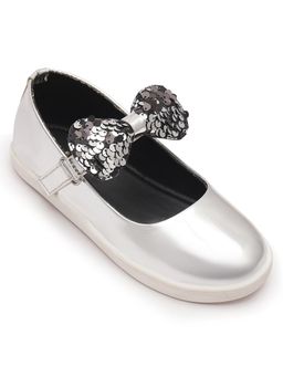 Hopscotch - Girls Sequinned Bow Applique Mary Jane Silver Ballerina