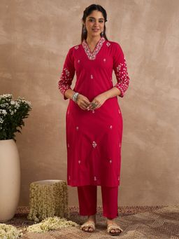 Indo Era - Women Pink Floral Embroidered Straight Kurta with Pant