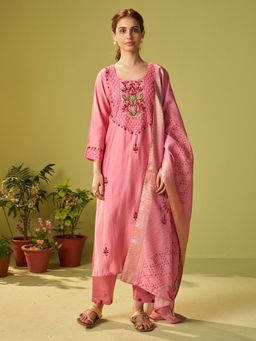 Indo Era - Women Pink Embroidered Straight Kurta with Pant and Dupatta