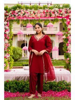 WOOMN - Embroidered Chanderi A-Line Kurta with Salwar and Dupatta