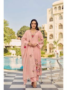 WOOMN - Pink Embroidered Chanderi Kurta with Pant and Dupatta
