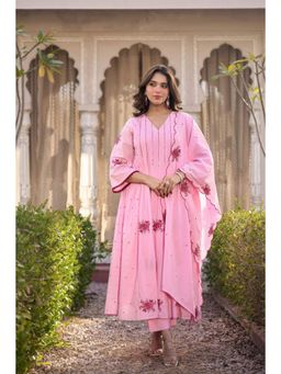 WOOMN - Pink Floral Embroidered Flared Kurta with Pant and Dupatta
