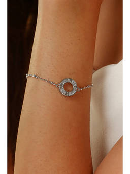 MINJI AND CO. - White Brass Silver Plated Bracelet
