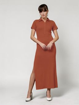 Twenty Dresses by Nykaa Fashion - Brown Solid Collar Neck Short Sleeve Maxi Dress