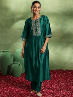 Libas - Green Yoke Design Silk Blend A-Line Kurta Set for Women