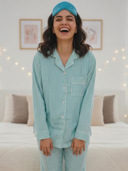 MASU - Women Green Pure Cotton Day Dreaming Print Shirt with Pyjama and Sleeve Bag