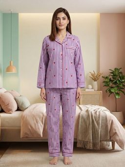 MASU - Women Purple Pure Cotton Purple Hearts Print Shirt with Pyjama and Sleeve Bag
