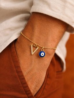 Digital Dress Room - V Letter Ad Stone Initial Name Bracelet Rakhi