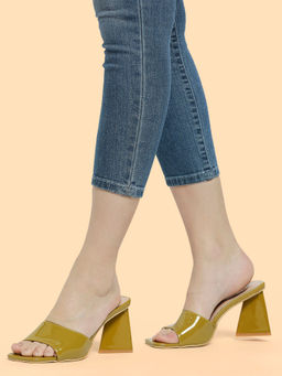 Twenty Dresses by Nykaa Fashion - Green Square Toe Triangular Block Heels
