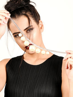 Odette - Adorable Crystal Charm Necklace