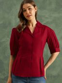 Maroon color option, Currently selected