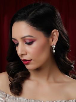 Ruby Raang Studio - Kundan And Diamond Earrings