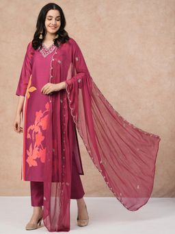 Gahan - Rayon Motif Printed Embellished Wine Kurta with Pant & Scalloped Dupatta (Set of 3)
