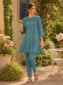 Teal color option, Currently selected