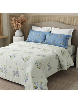 Boutique Living - Embrace White & Blue Floral Double Queen Bedsheet with 2 Pillow Covers
