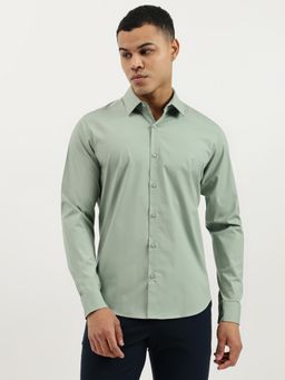 United Colors of Benetton - Green Slim Fit Spread Collar Solid Poplin Stretch Shirt