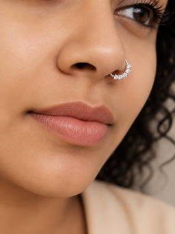 SAMIKA - 925 Sterling Silver Five Sparkle Open Nose Ring