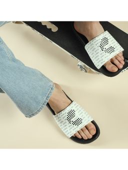 Chupps - Men White Dot Fusion Sliders