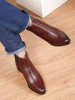 Teakwood - Women Brown Chelsea Boots