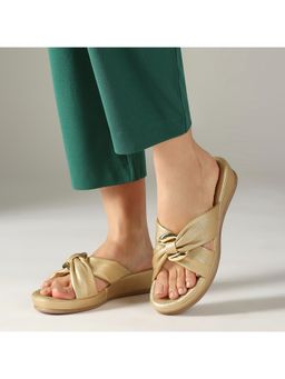 Inc.5 - Gold Casual Flatform Sandals