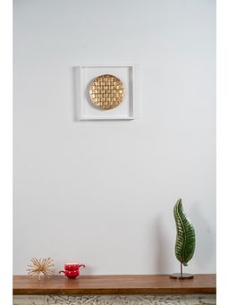 Vedas - Bria Circle Frame Decor