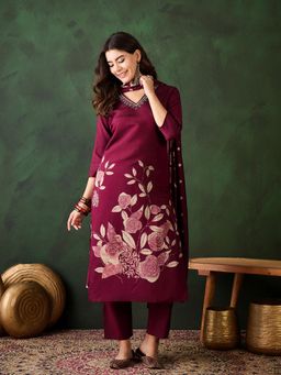 Vastramyaa - Maroon Embroidered Floral Printed Kurta with Pant and Dupatta (Set of 3)