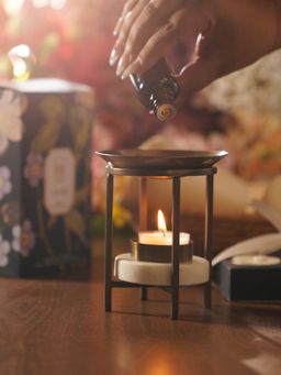 Pure Home + Living - Oud Waters Diffuser with Tealight