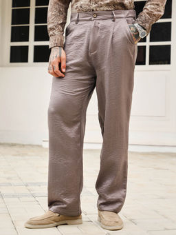 Campus Sutra - Men Firewood Brown Creased-Pleated Straight Trouser
