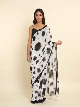 Suta - White Printed Liva Saree